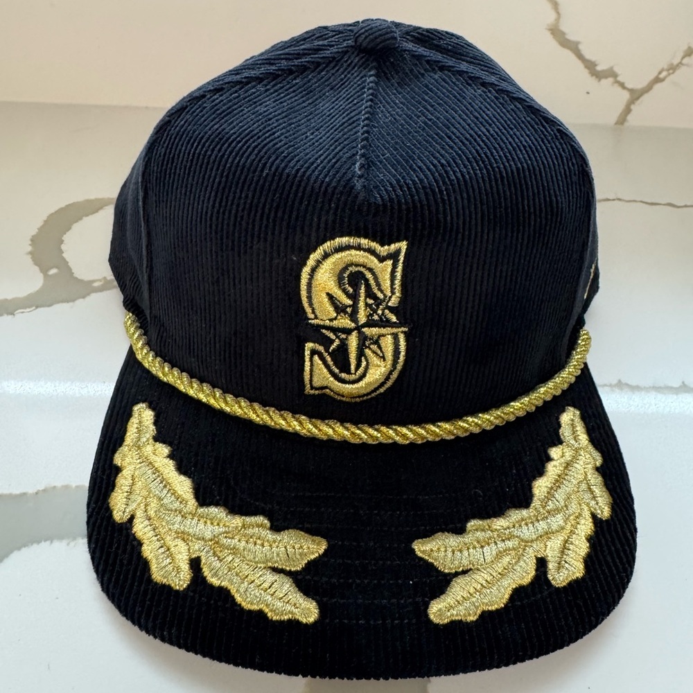 New Era Black Corduroy Mariners Rope Cap with Gold Embroidery and Laurel